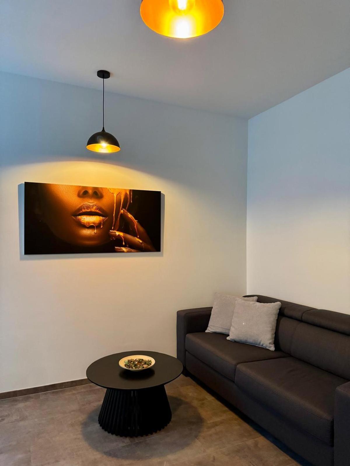 Pearl Bee Deluxe Suites Plzeň Kültér fotó